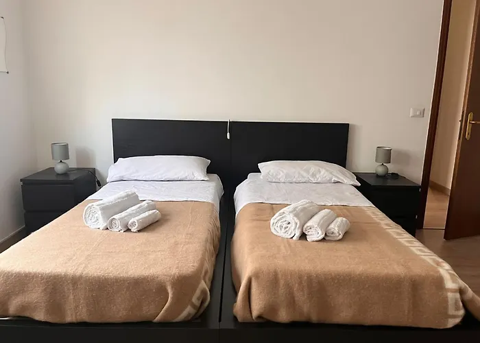 Udine Charme 5-6 Posti Letto Διαμέρισμα