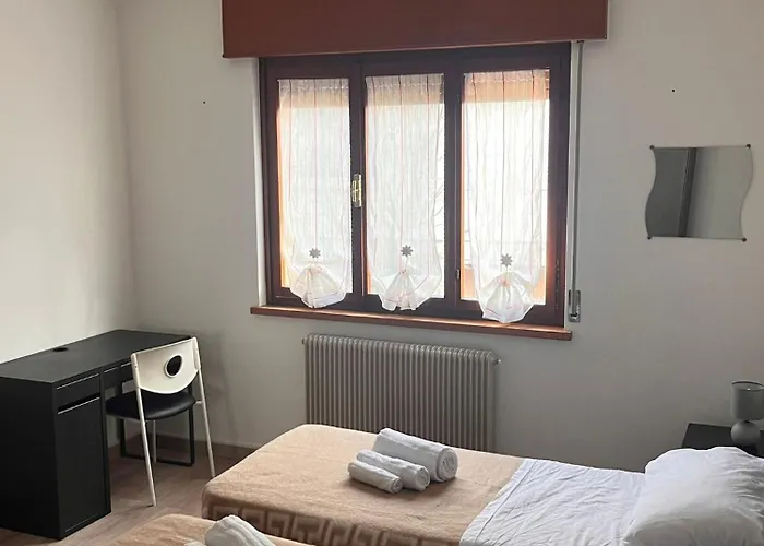 Udine Charme 5-6 Posti Letto Διαμέρισμα