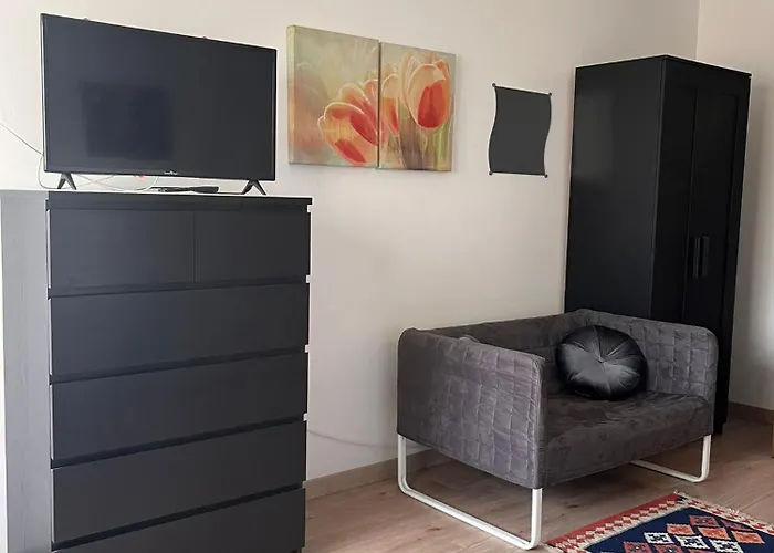 Udine Charme 5-6 Posti Letto Διαμέρισμα *